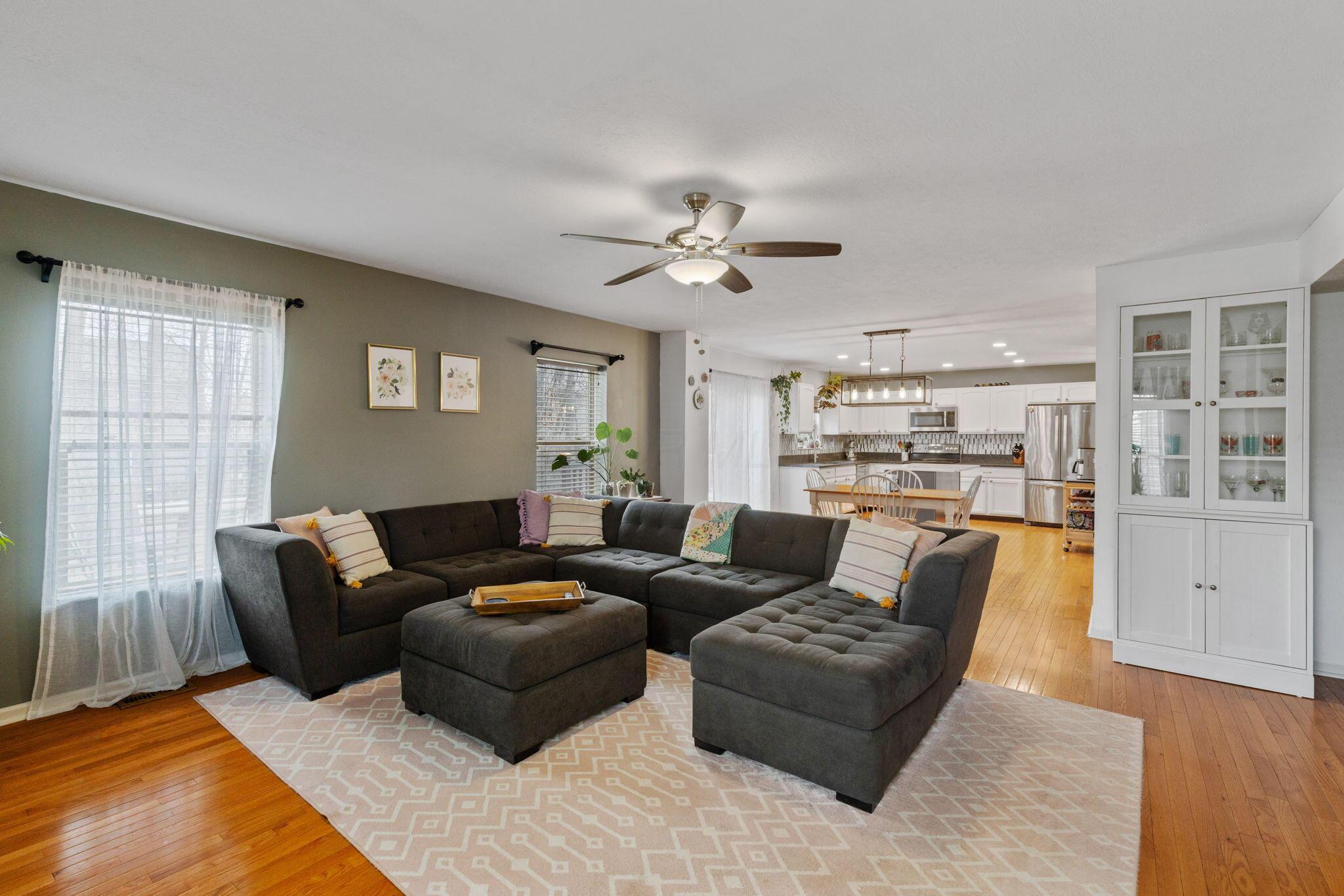 616 Norfolk Court, Pickerington, Ohio image 16