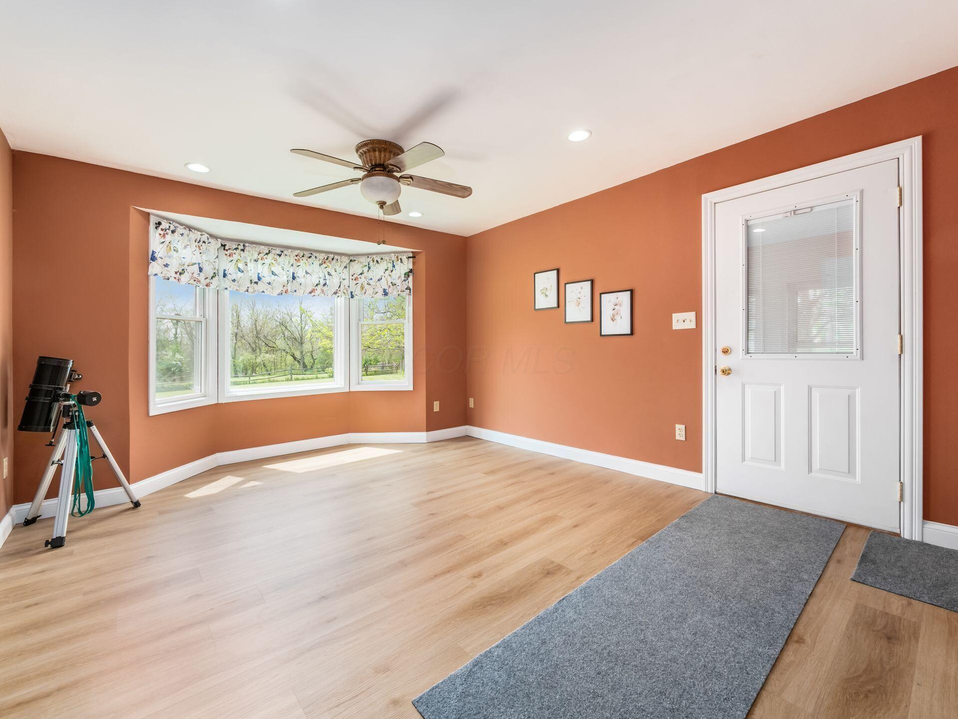 7673 Opossum Run Road, London, Ohio image 19