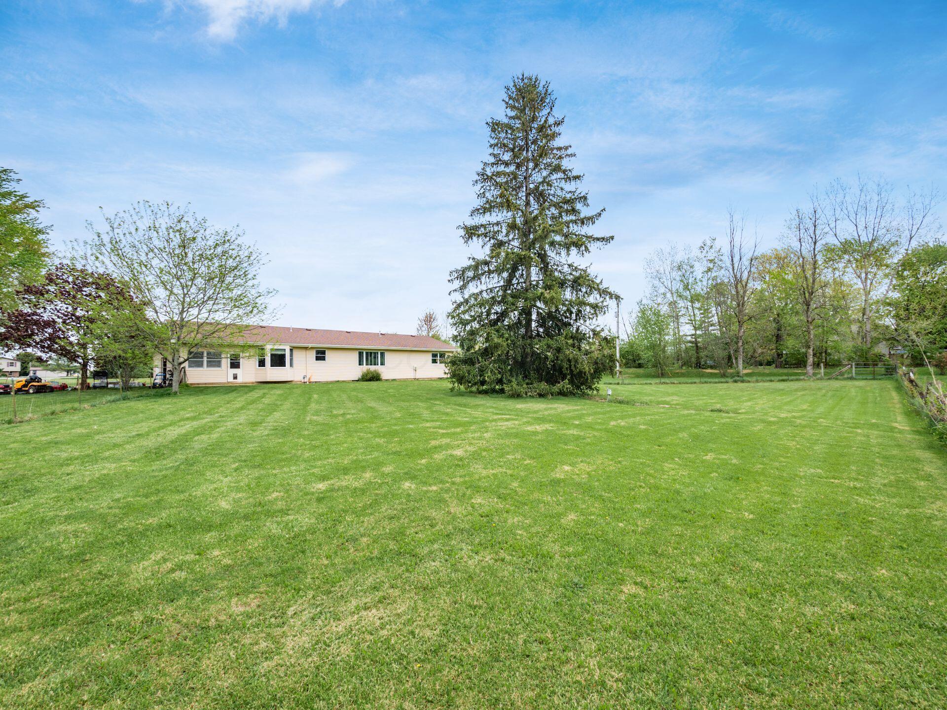 7673 Opossum Run Road, London, Ohio image 44