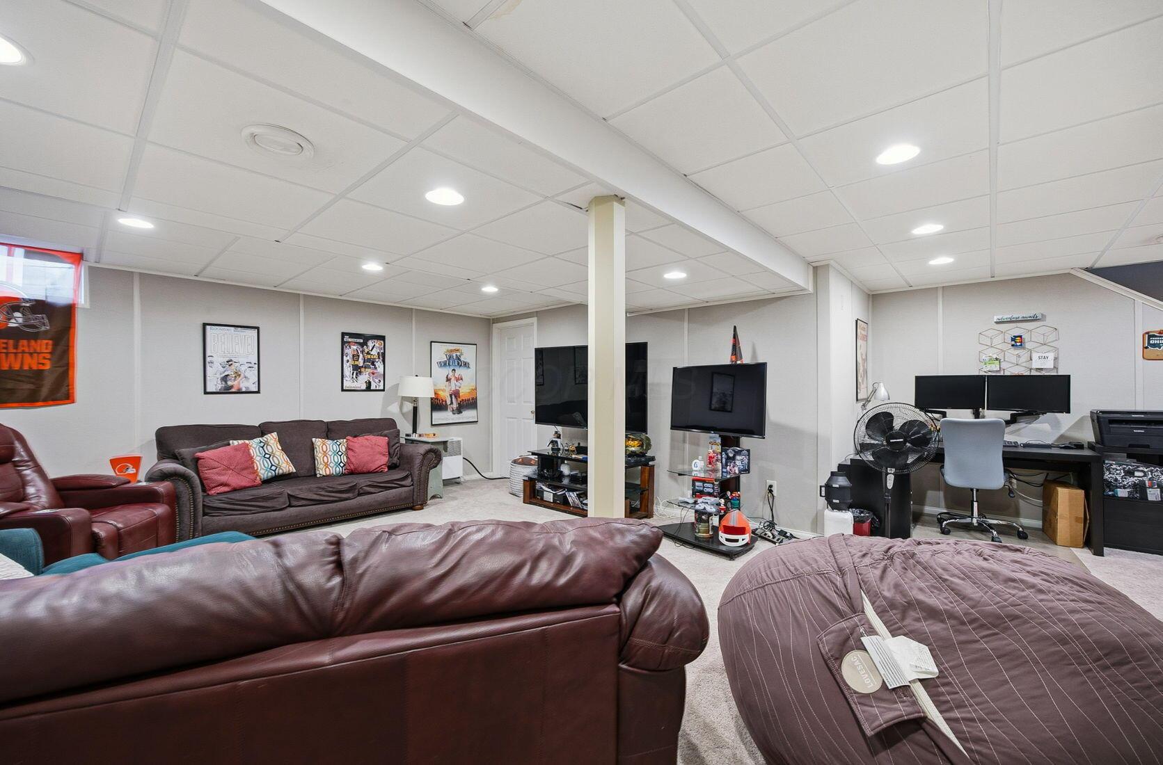 Dublin, Ohio 43016, United States, 4 Bedrooms Bedrooms, ,3 BathroomsBathrooms,Residential,Coming Soon,239806