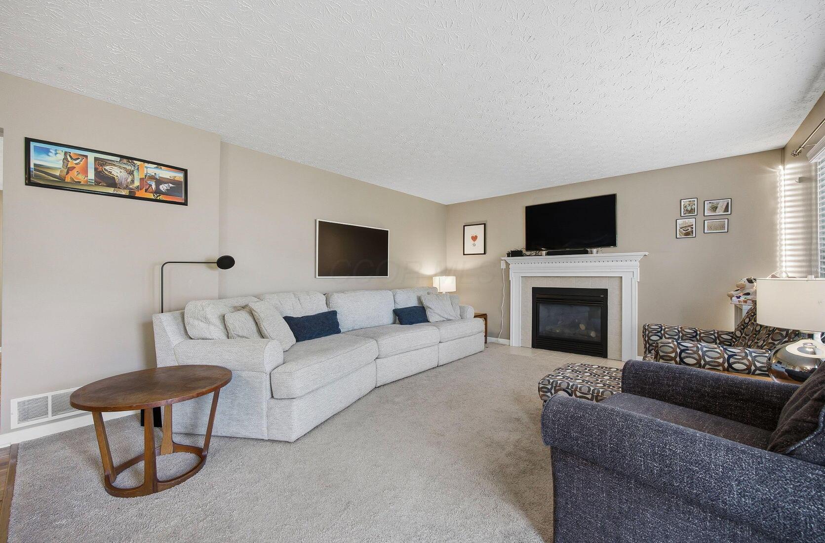 Dublin, Ohio 43016, United States, 4 Bedrooms Bedrooms, ,3 BathroomsBathrooms,Residential,Coming Soon,239806