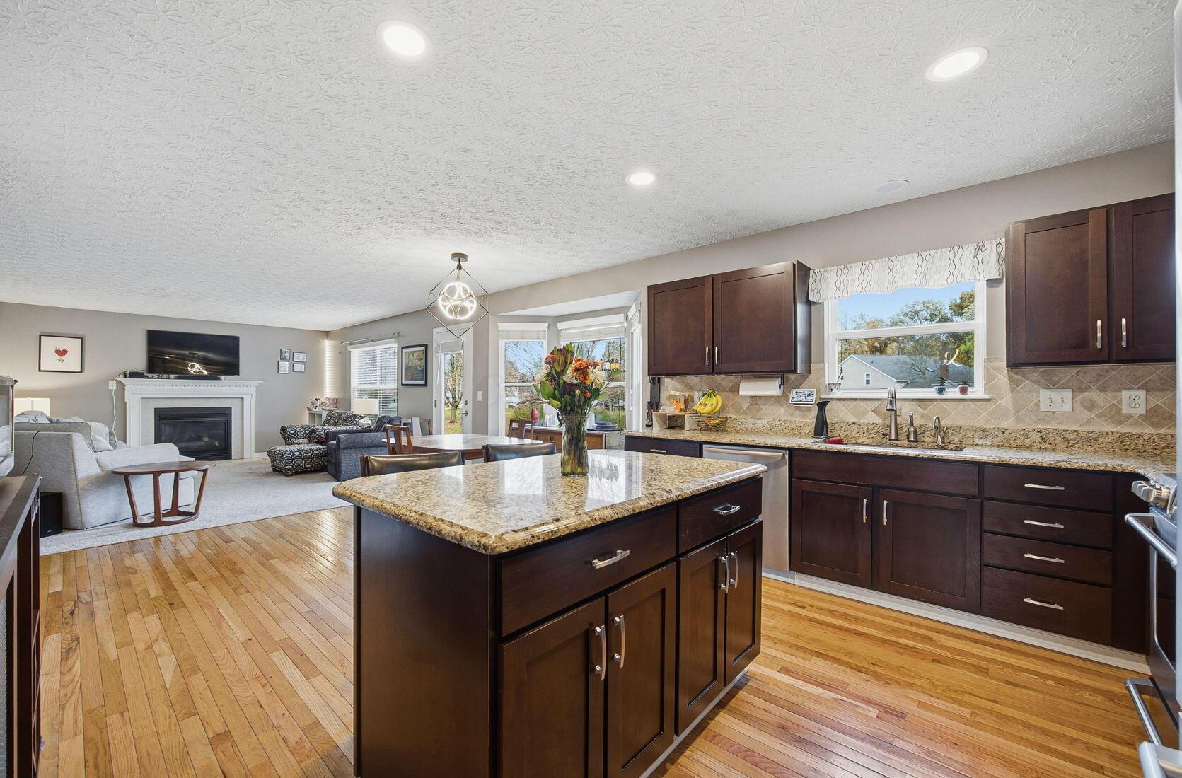 Dublin, Ohio 43016, United States, 4 Bedrooms Bedrooms, ,3 BathroomsBathrooms,Residential,Coming Soon,239806