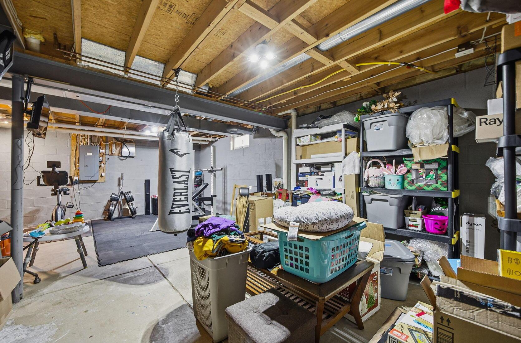 Dublin, Ohio 43016, United States, 4 Bedrooms Bedrooms, ,3 BathroomsBathrooms,Residential,Coming Soon,239806