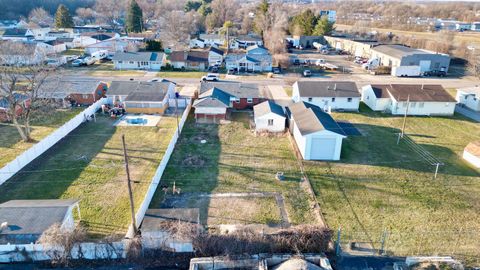 Tiny photo for 652 Adena Road, Chillicothe, OH 45601 (MLS # 226005845)