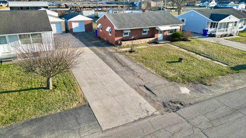 Tiny photo for 652 Adena Road, Chillicothe, OH 45601 (MLS # 226005845)