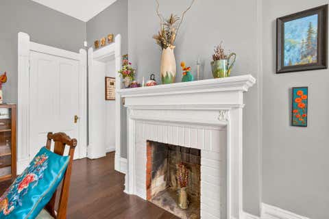 Tiny photo for 556 City Park Avenue, Columbus, OH 43215 (MLS # 226029000)