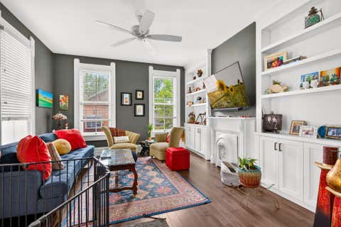 Tiny photo for 556 City Park Avenue, Columbus, OH 43215 (MLS # 226029000)