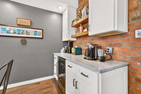 Tiny photo for 556 City Park Avenue, Columbus, OH 43215 (MLS # 226029000)