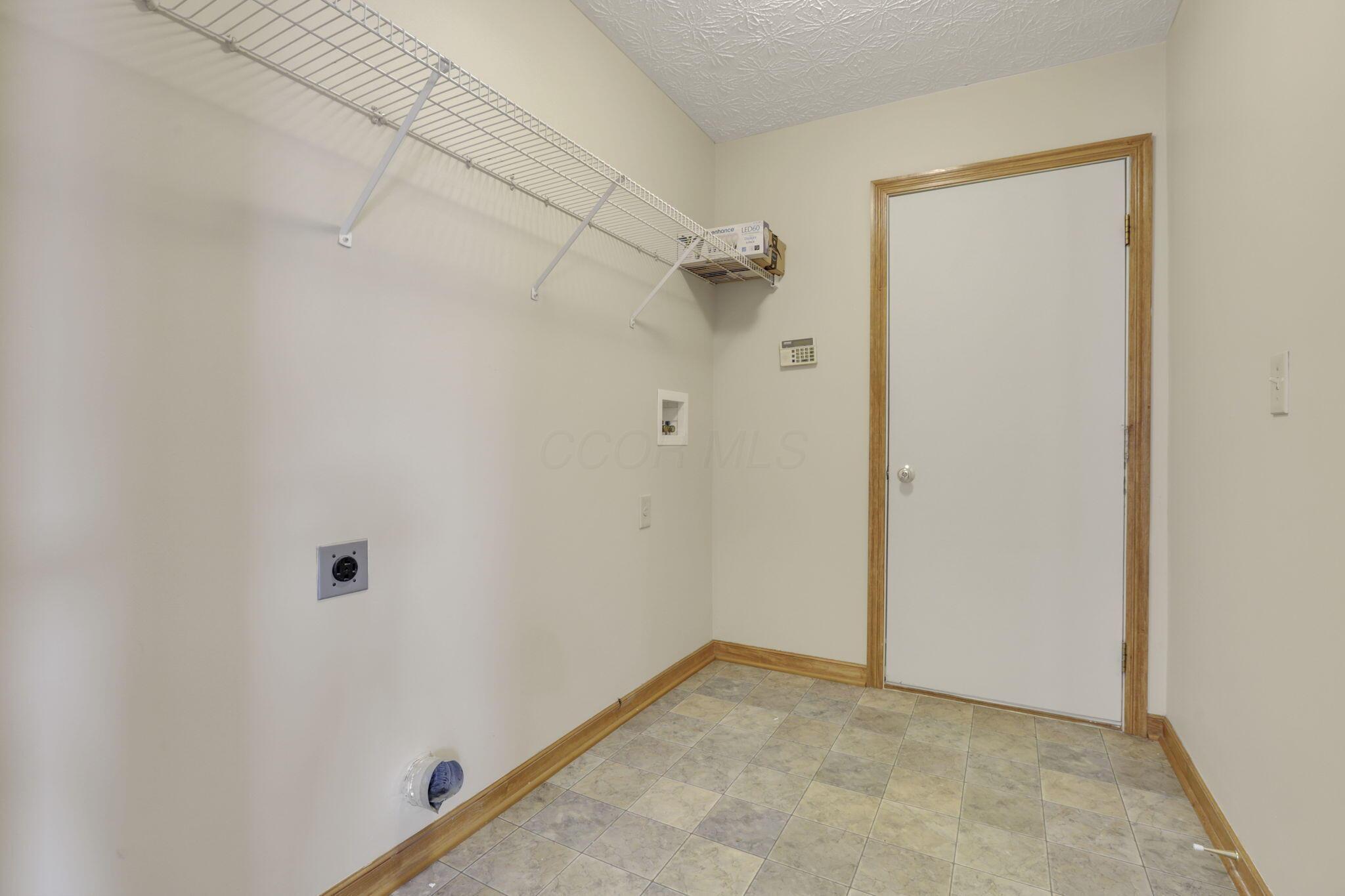 516 Streamwater Drive, Blacklick, Ohio image 28