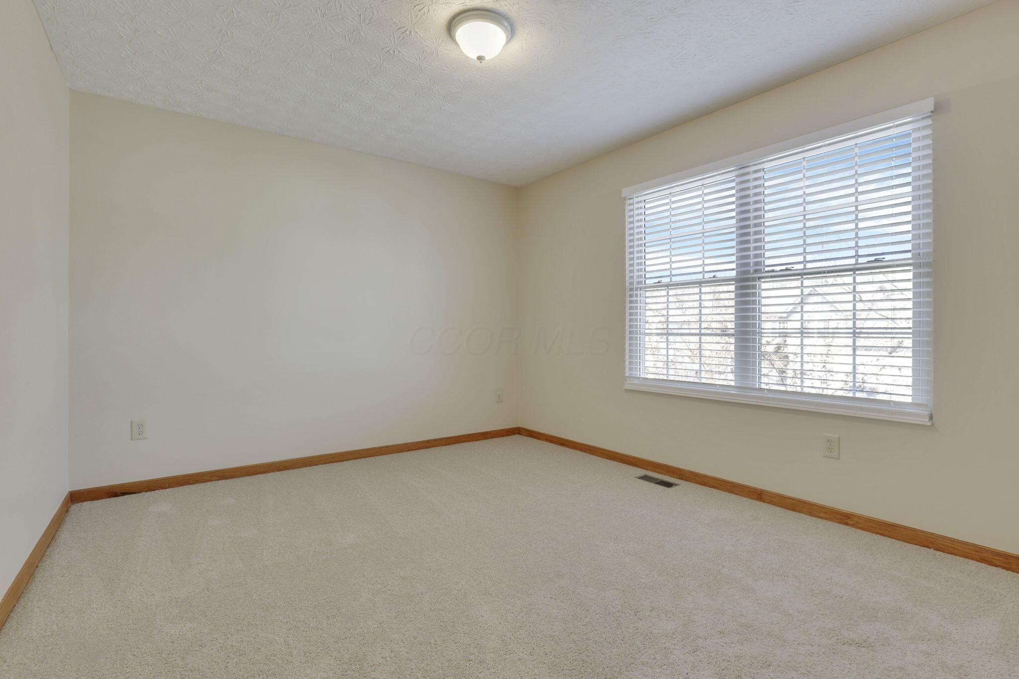 516 Streamwater Drive, Blacklick, Ohio image 41
