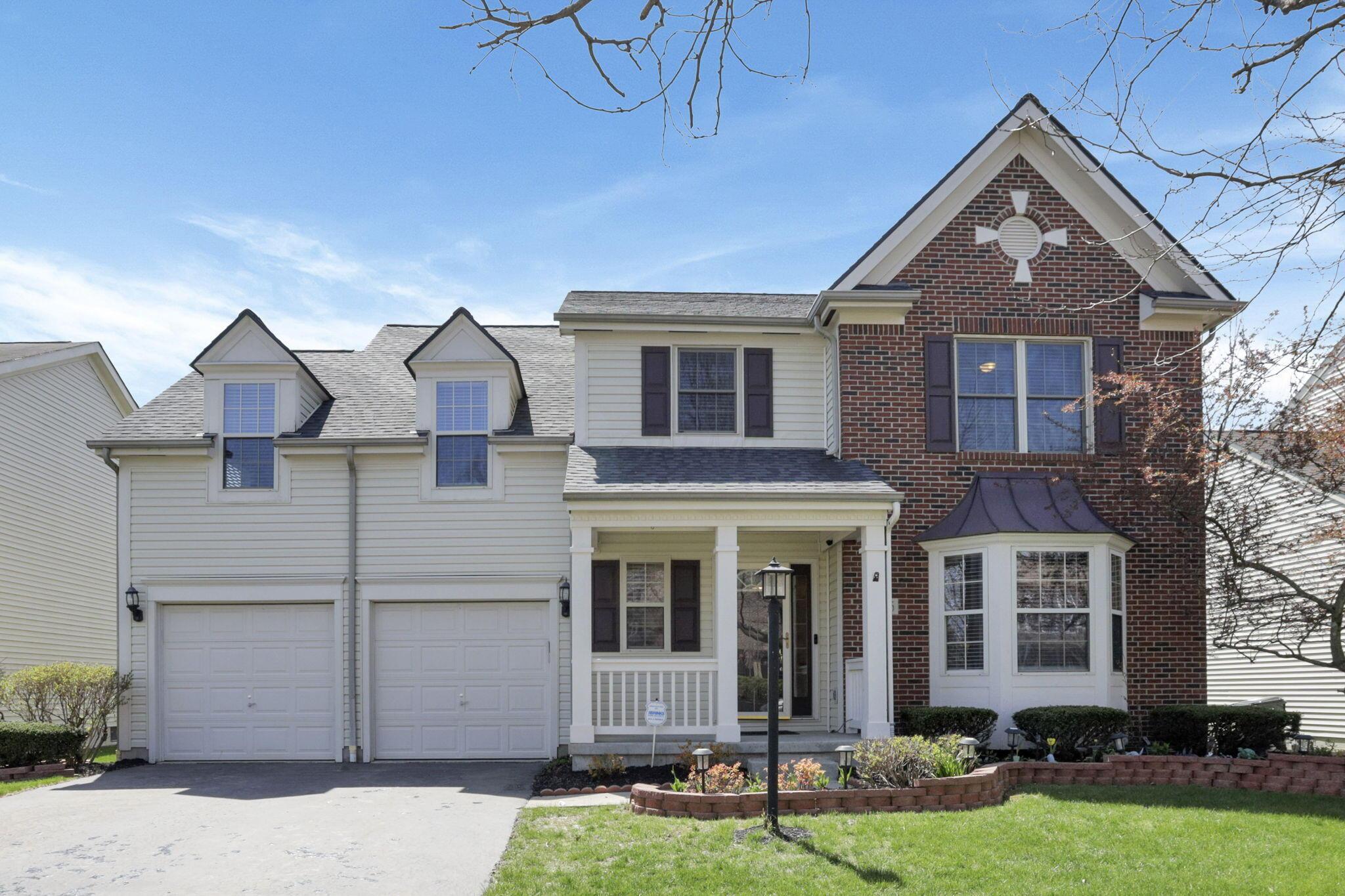 516 Streamwater Drive, Blacklick, Ohio image 1