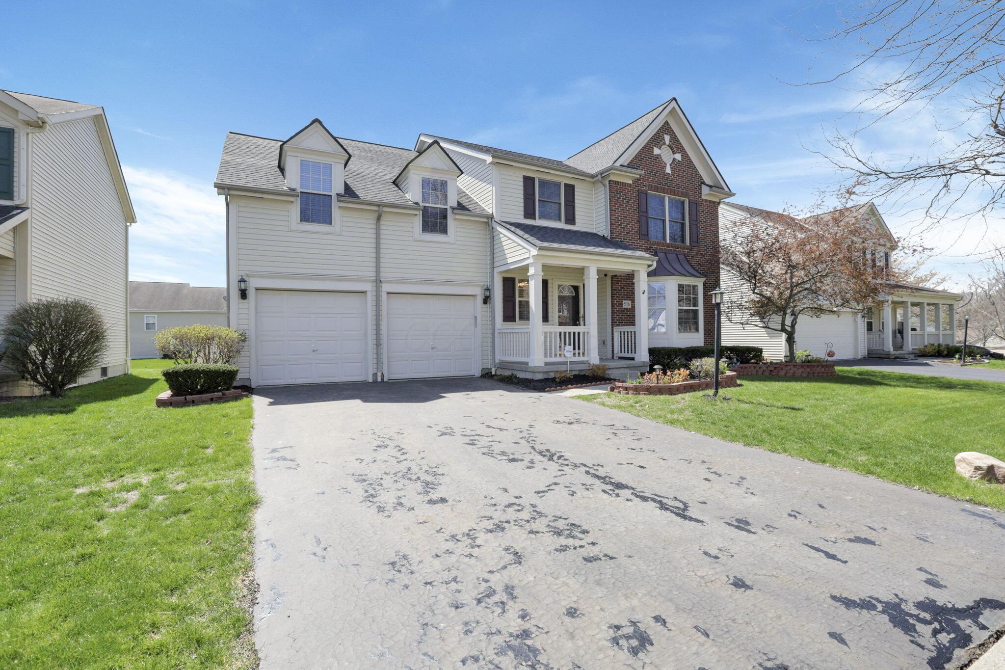 516 Streamwater Drive, Blacklick, Ohio image 4