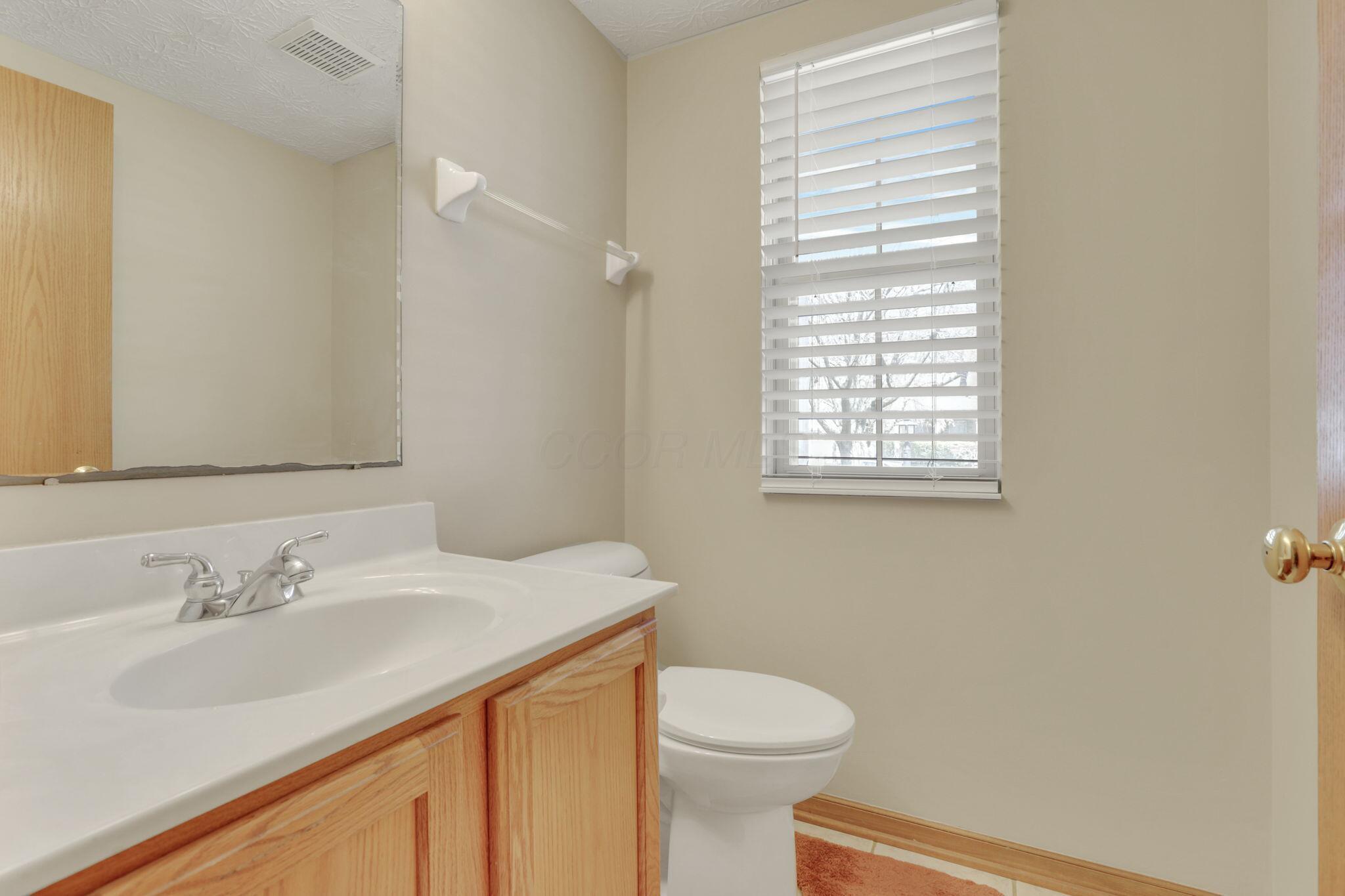 516 Streamwater Drive, Blacklick, Ohio image 30