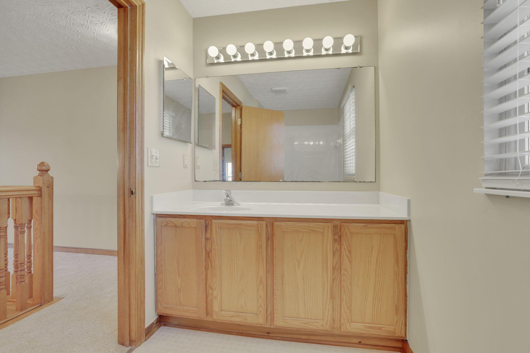 516 Streamwater Drive, Blacklick, Ohio image 38