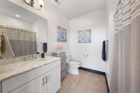 Tiny photo for 250 W Spring Street 613 #613, Columbus, OH 43215 (MLS # 225045137)