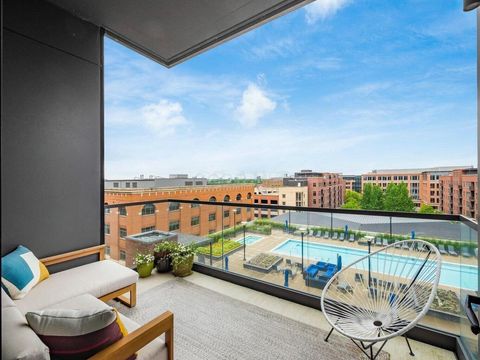 Tiny photo for 250 W Spring Street 613 #613, Columbus, OH 43215 (MLS # 225045137)