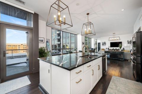 Tiny photo for 250 W Spring Street 613 #613, Columbus, OH 43215 (MLS # 225045137)