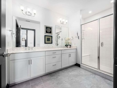 Tiny photo for 250 W Spring Street 613 #613, Columbus, OH 43215 (MLS # 225045137)