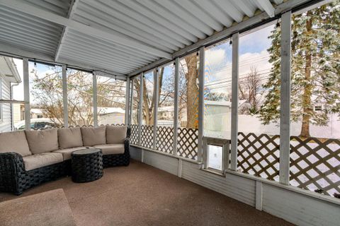 Tiny photo for 2698 Shrewsbury Road, Columbus, OH 43221 (MLS # 225044930)