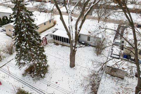 Tiny photo for 2698 Shrewsbury Road, Columbus, OH 43221 (MLS # 225044930)