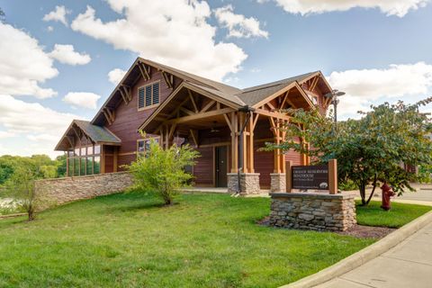 Tiny photo for 2698 Shrewsbury Road, Columbus, OH 43221 (MLS # 225044930)