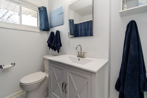 Tiny photo for 2698 Shrewsbury Road, Columbus, OH 43221 (MLS # 225044930)