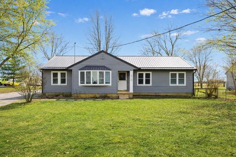 Photo of 2915 US Highway 42 NE, London, OH 43140 (MLS # 226001261)