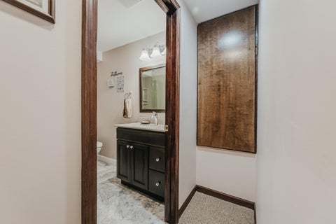 Tiny photo for 976 Karlslyle Drive, Columbus, OH 43228 (MLS # 226036009)