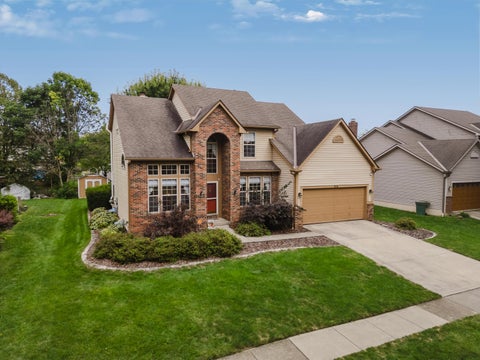 Tiny photo for 976 Karlslyle Drive, Columbus, OH 43228 (MLS # 226036009)