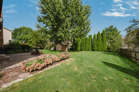 Tiny photo for 976 Karlslyle Drive, Columbus, OH 43228 (MLS # 226036009)