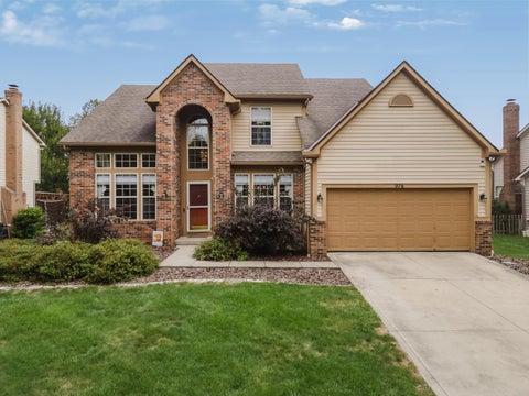 Photo of 976 Karlslyle Drive, Columbus, OH 43228 (MLS # 226036009)