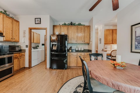 Tiny photo for 976 Karlslyle Drive, Columbus, OH 43228 (MLS # 226036009)