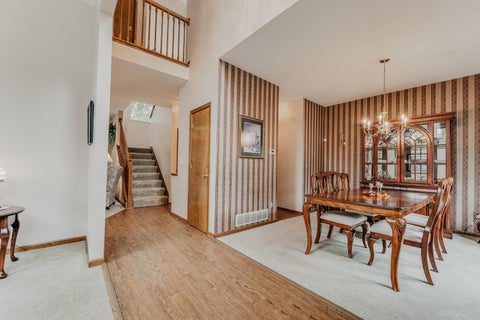 Tiny photo for 976 Karlslyle Drive, Columbus, OH 43228 (MLS # 226036009)