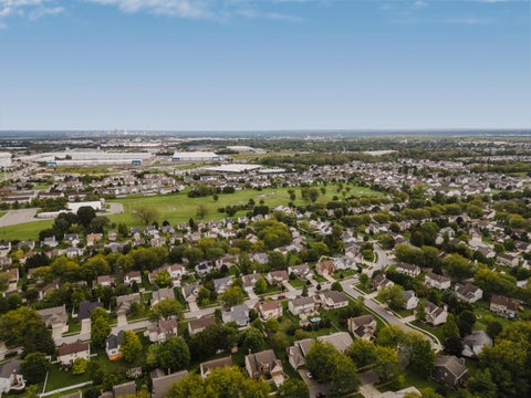 Tiny photo for 976 Karlslyle Drive, Columbus, OH 43228 (MLS # 226036009)