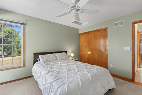 Tiny photo for 6086 Hemingway Place, Westerville, OH 43082 (MLS # 225037178)