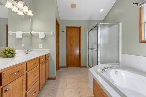 Tiny photo for 6086 Hemingway Place, Westerville, OH 43082 (MLS # 225037178)