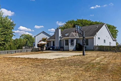 Tiny photo for 6086 Hemingway Place, Westerville, OH 43082 (MLS # 225037178)