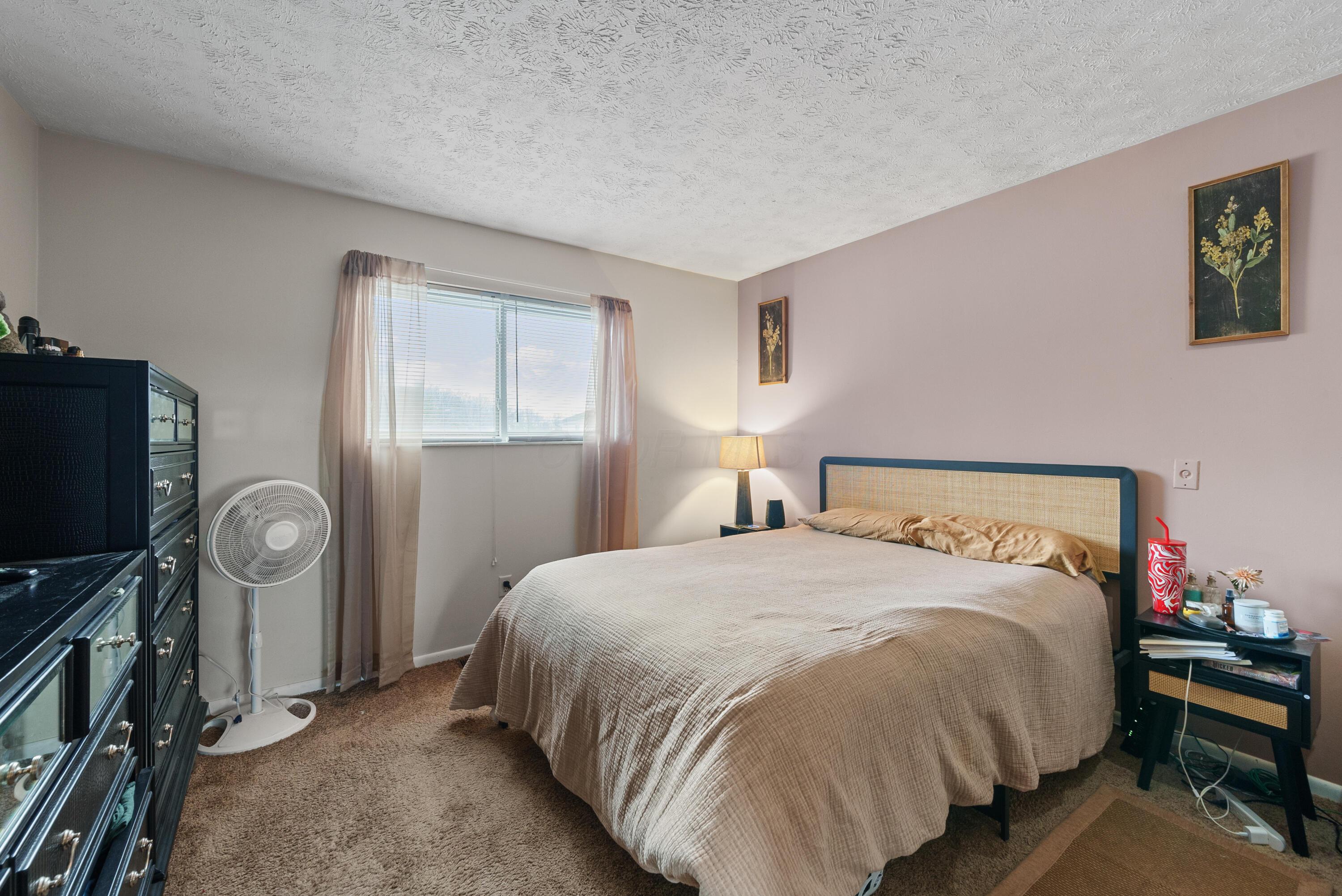2424 Ravenel Drive, Columbus, Ohio image 16