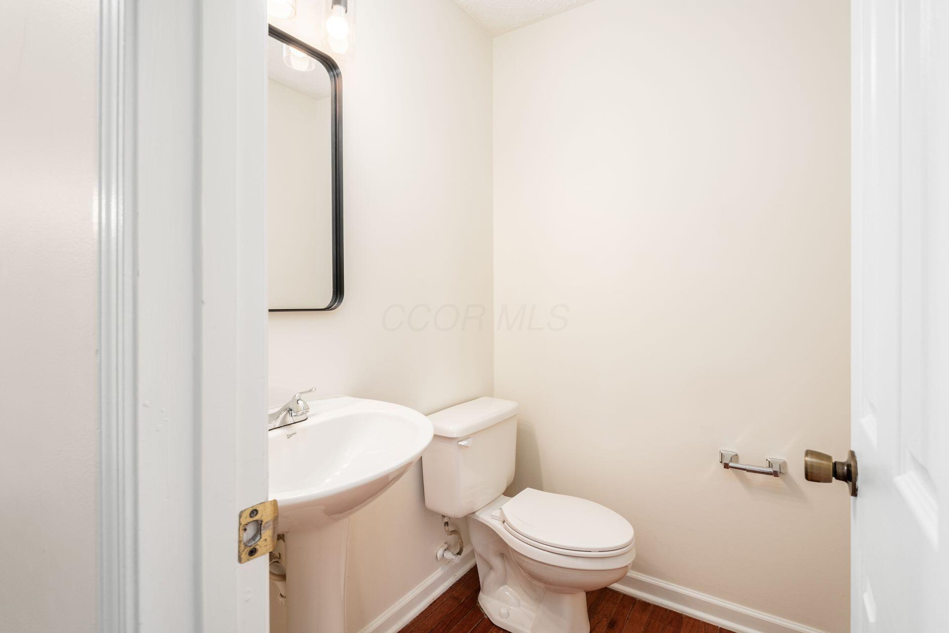3242 Herr Drive, Groveport, Ohio image 24