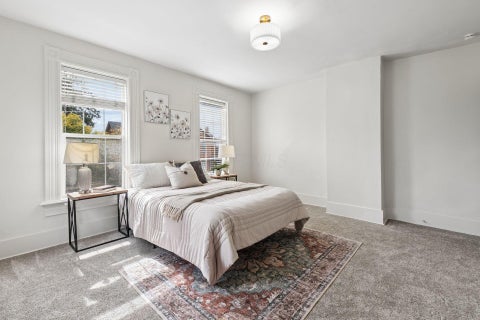 Tiny photo for 486 E Whittier Street, Columbus, OH 43206 (MLS # 226037318)