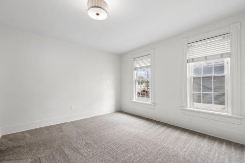 Tiny photo for 486 E Whittier Street, Columbus, OH 43206 (MLS # 226037318)