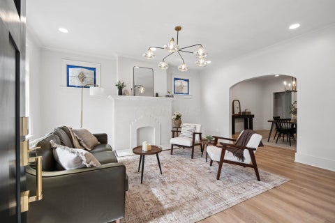 Tiny photo for 486 E Whittier Street, Columbus, OH 43206 (MLS # 226037318)