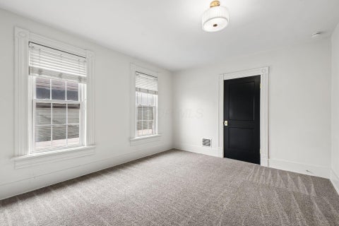 Tiny photo for 486 E Whittier Street, Columbus, OH 43206 (MLS # 226037318)