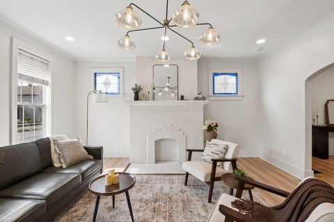 Tiny photo for 486 E Whittier Street, Columbus, OH 43206 (MLS # 226037318)