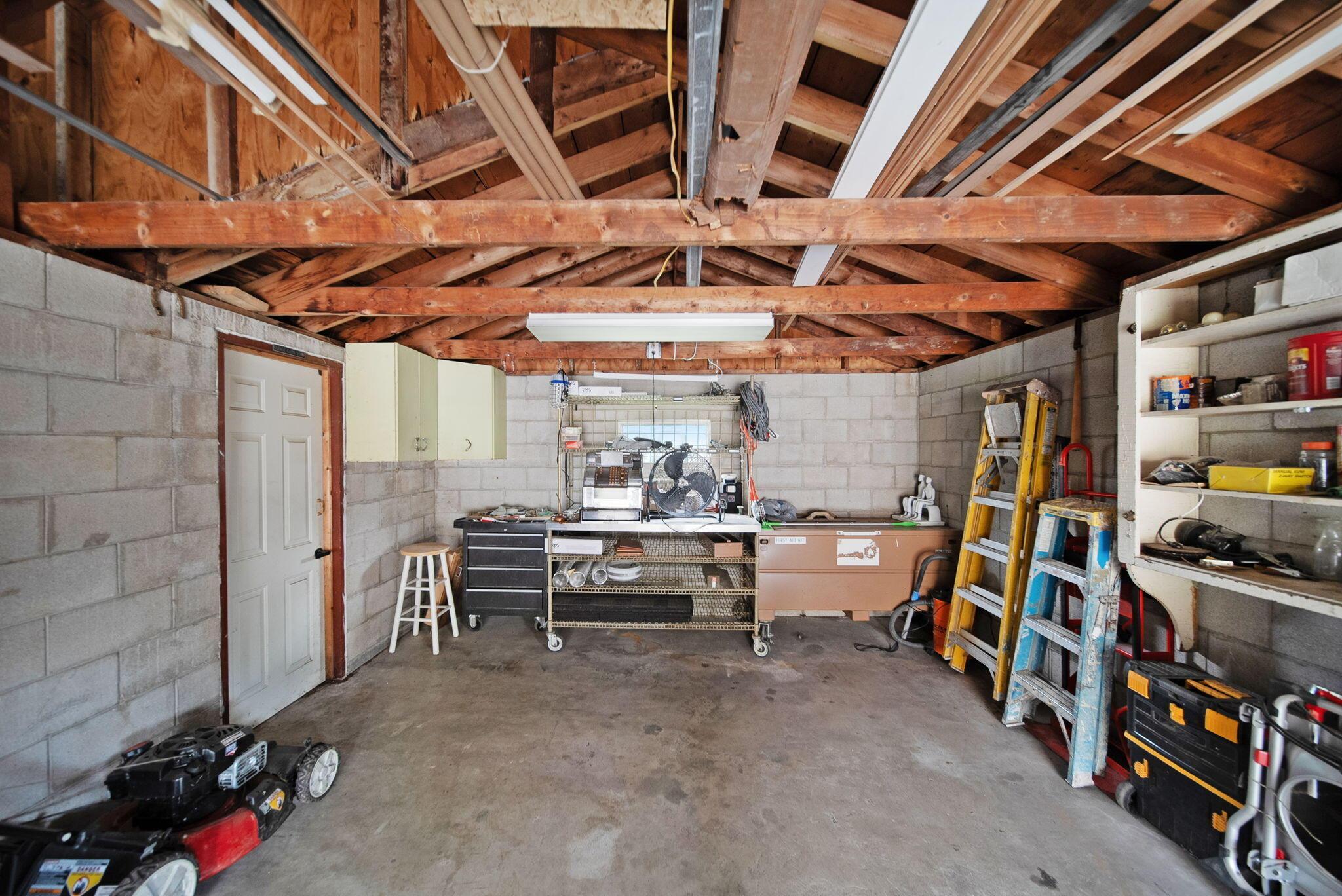 1345 Molly Lane, Columbus, Ohio image 35