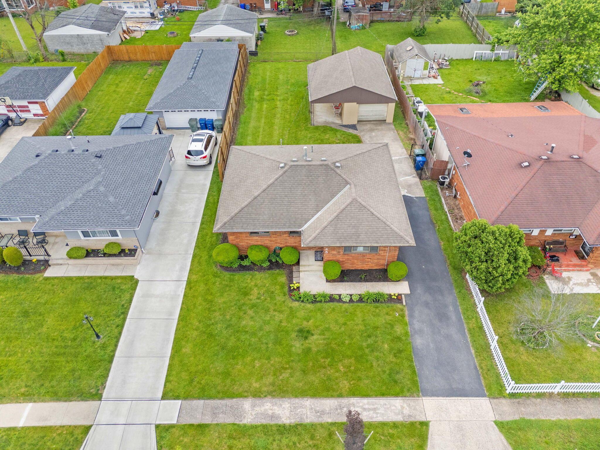 1345 Molly Lane, Columbus, Ohio image 38