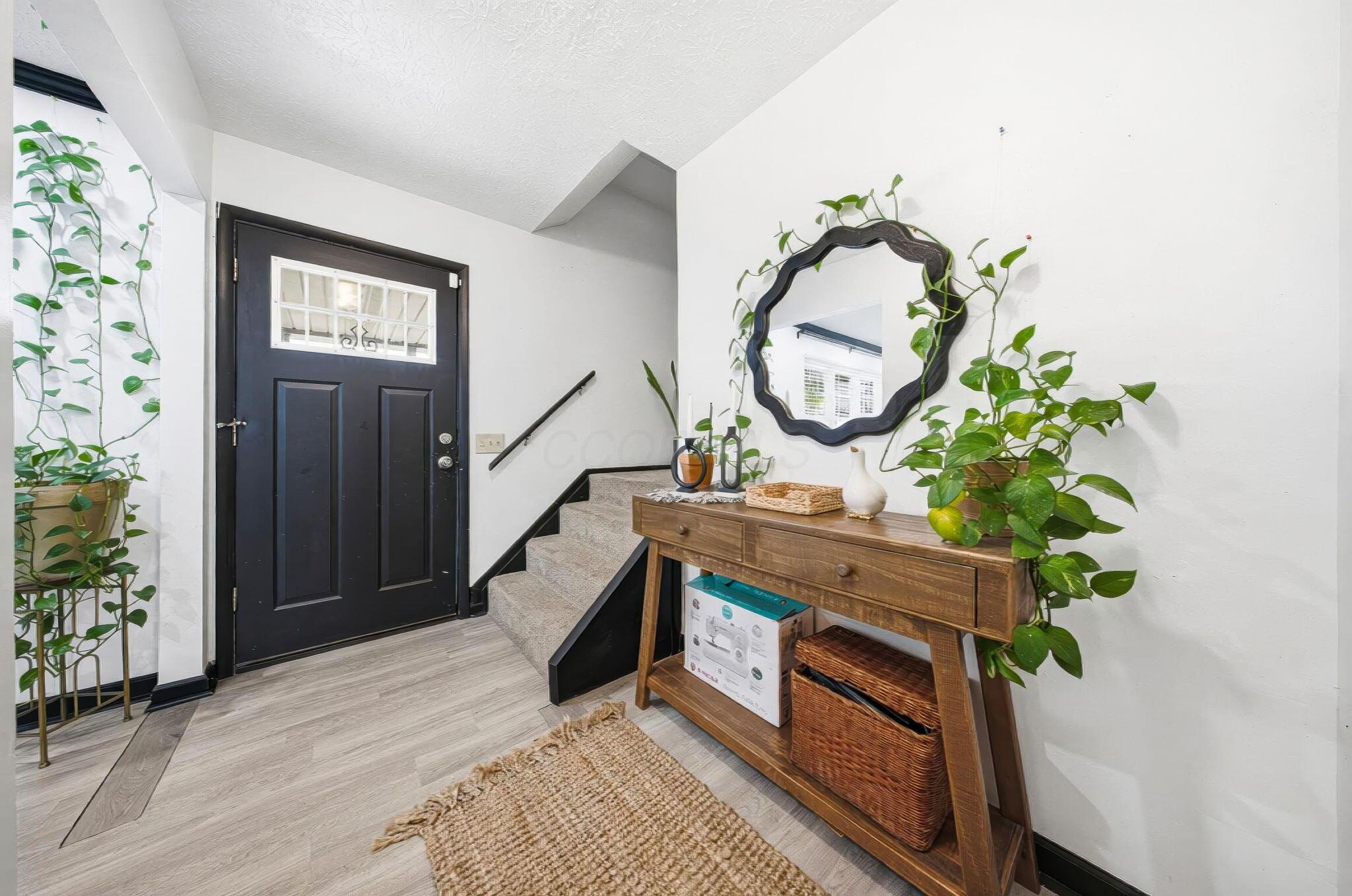 5560 Fescue Drive