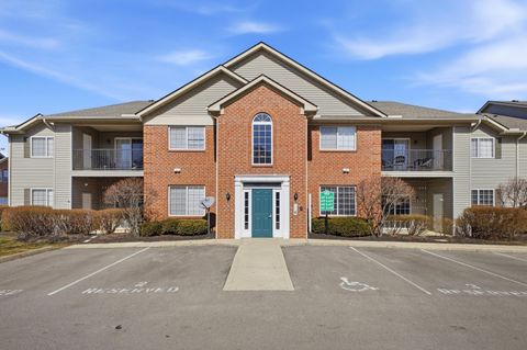 Photo of 643 Spring Valley, Lewis Center, OH 43035 (MLS # 226005807)