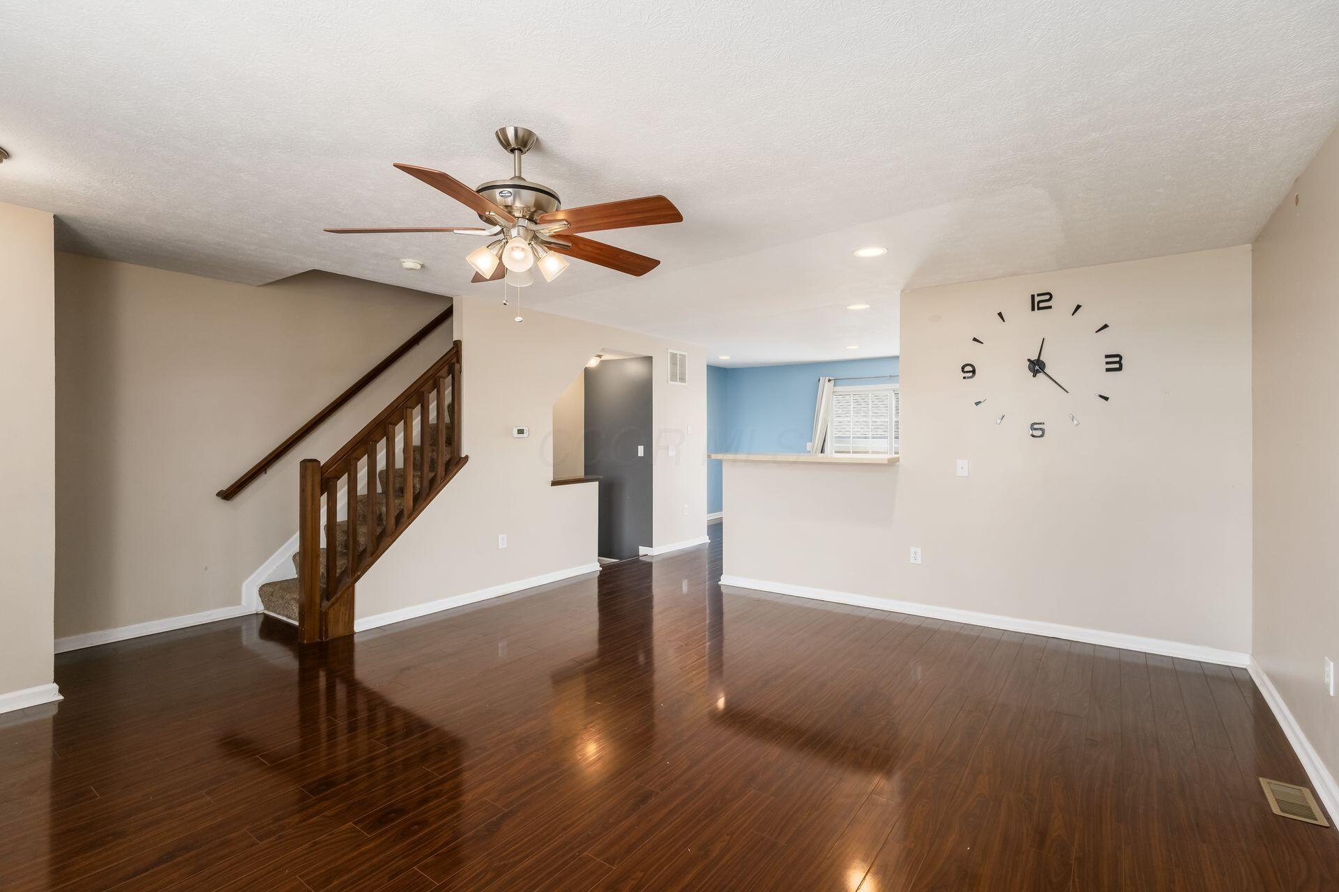 5164 Twin Falls Drive, Dublin, Ohio image 3