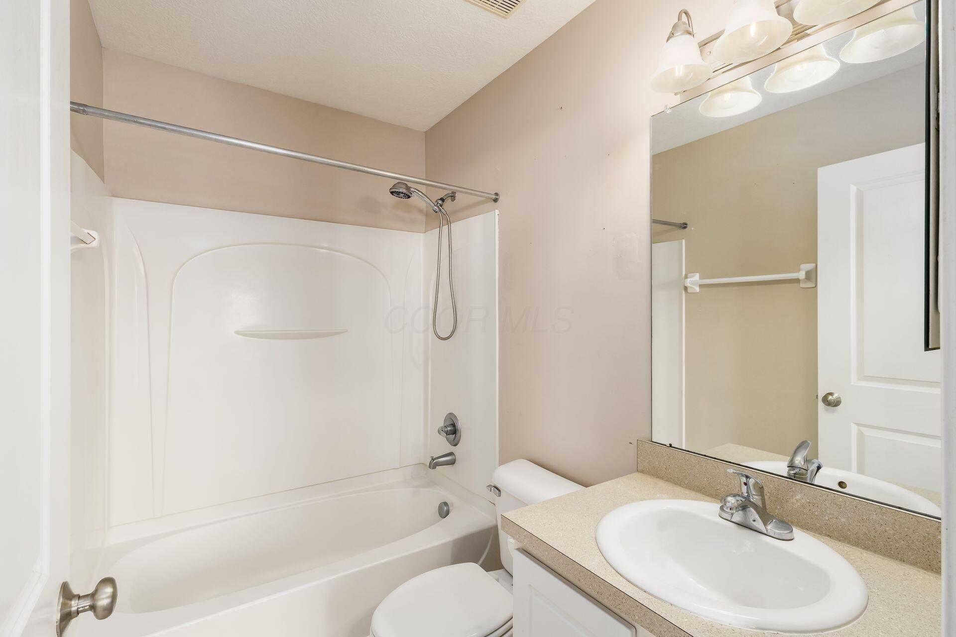 5164 Twin Falls Drive, Dublin, Ohio image 24